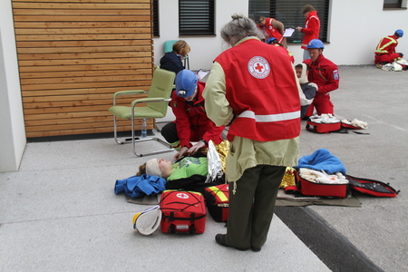 29. regijsko preverjanje usposobljenosti ekip prve pomoči Rdečega križa in Civilne zaščite v dolenjski regij (57)